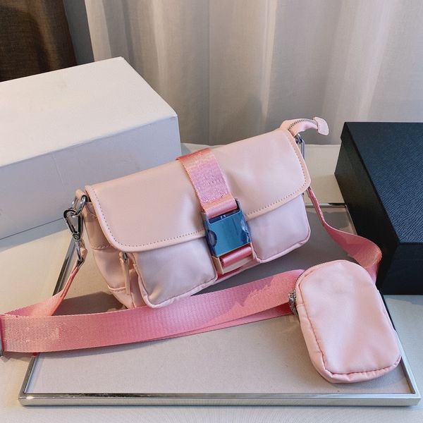 

2021 latest women crossbody messenger bag waterproof material casual purses fashion designers brands durable men shoulder bags