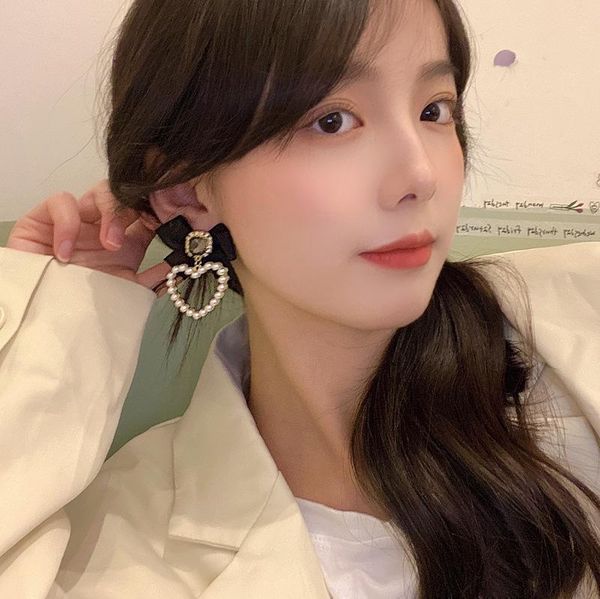 

dangle & chandelier 2021 design crystal glass simulated pearls heart drop earrings for girl s925 needle sweet jewelry black bowknot, Silver