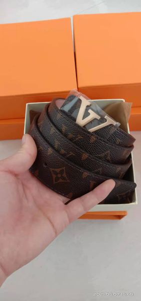 

2022 fashion big letter l buckle genuine leather belt no box designer v men women mens belts 958958, Black;brown