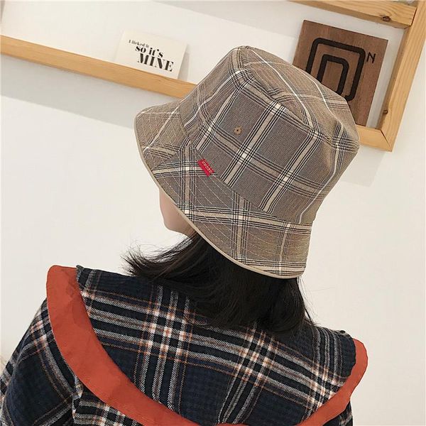 

cloches fisherman hat female spring korean version japanese double-sided wear casual hipster plaid youth retro literary basin male