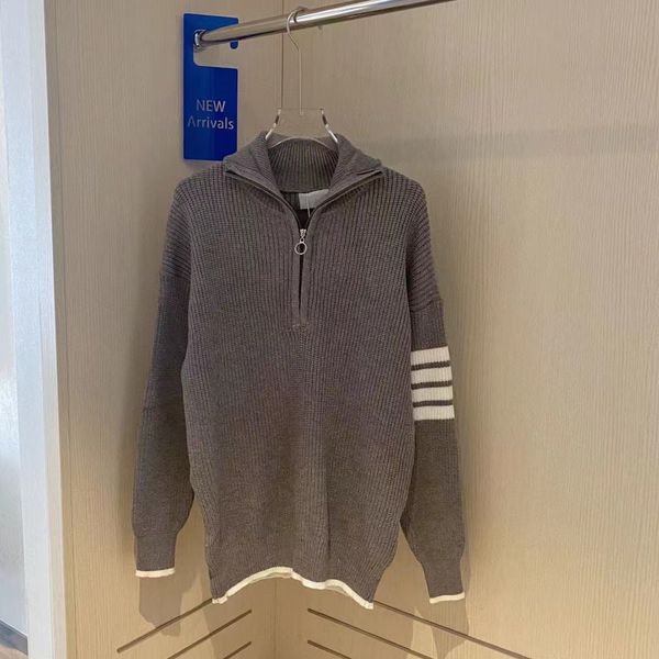 

new early autumn temperament commuter korean cardigan lapel straight tube simple knitted sweater, White;black