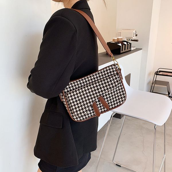 

autumn / winter new korean underarm bag thousand bird style fashionable women's