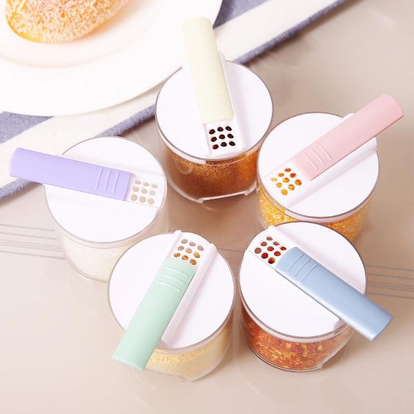 

5pcs plastic condiment pot seasoning bottle jar kitchen supplies spice materials saltcellar storage container set bottles & jars