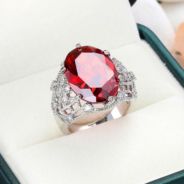 

ring jewelry creative fashion women's zircon hand garnet, Slivery;golden
