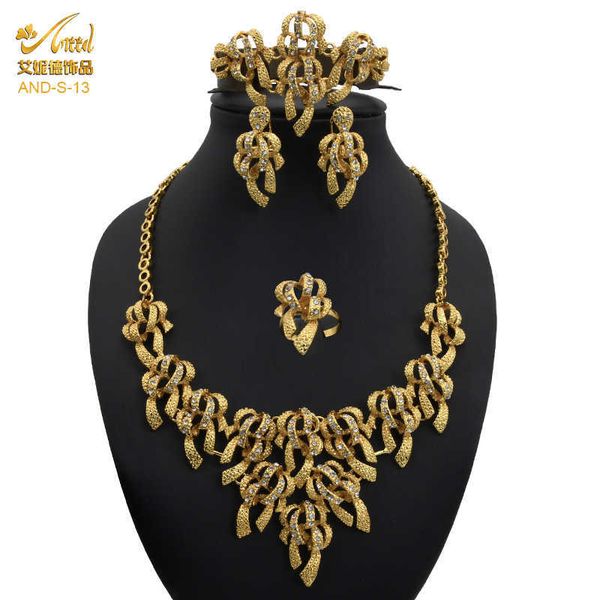 Set di gioielli hawaiani Set di collane da sposa Orecchini per donne Anelli indiani Accessori per braccialetti africani Regalo di nozze per damigella d'onore H1022