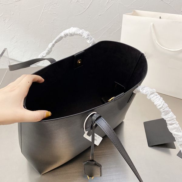 

retro classic luxurys designers bags handbag women shopping bag large quantity totes high quanlity female shoulder bagss big brand deerskin