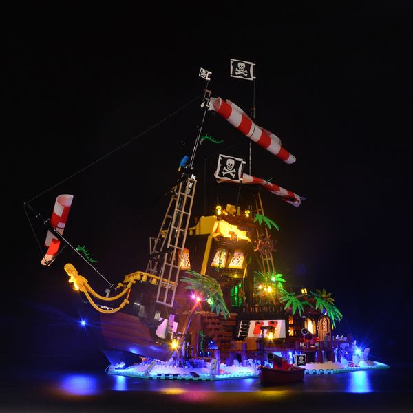 

blocks kyglaring led light for 21322 only kit included) 1008