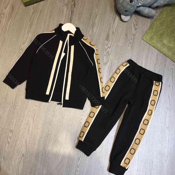 

fashion desinger hoodie coat stes pants kids italy cciggu brand winter wholesale boy hoodies sweater children cotton long sleeve zipper jack, White