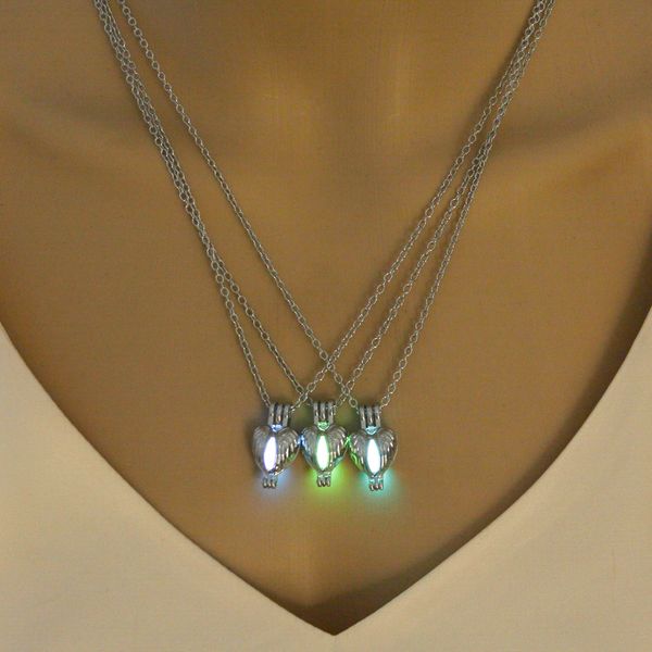 

glowing necklaces women fashion luminous stone necklace glow in the dark pendant necklace, Silver