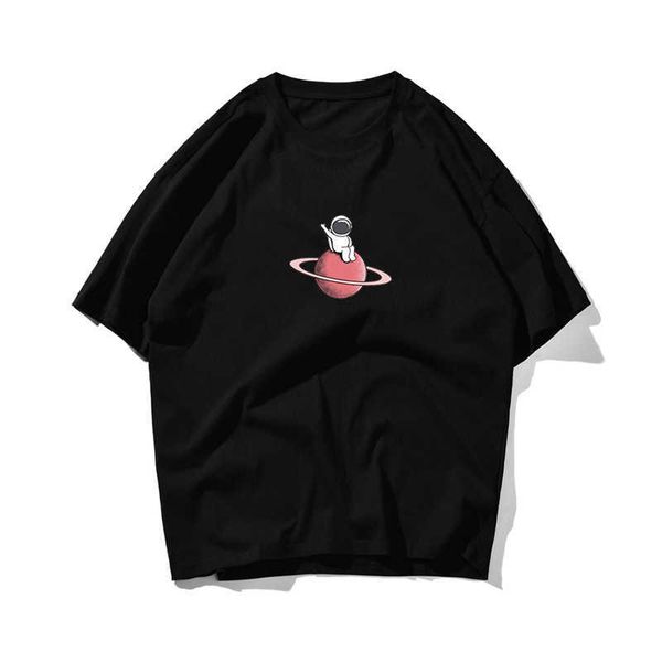 

japan style astronaut hip hop oversize t shirt men streetwear harajuku tshirt short sleeve cotton loose hiphop t-shirt basic 210603, White;black
