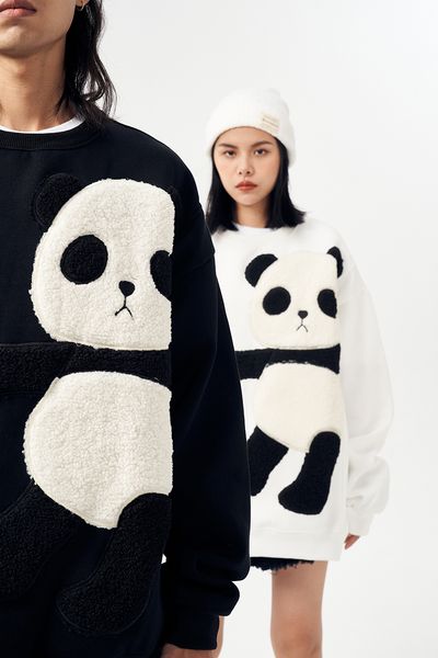 

streetwear panda graphic crewneck pullover sweatshirt men women black