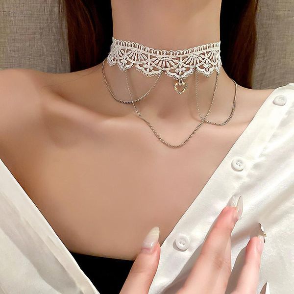 

french elegant white lace hollow shiny rhinestone heart metal chain necklace for women girls party jewelry gifts chokers, Golden;silver