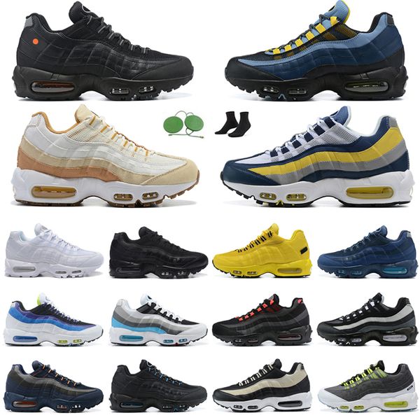 

men running shoes women chaussures triple black white nyc taxi navy blue neon michigan mens trainers outdoor sport sneakers size 36-46