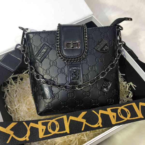 

2022 factory wholesale net popular heavy industry piece bucket bag