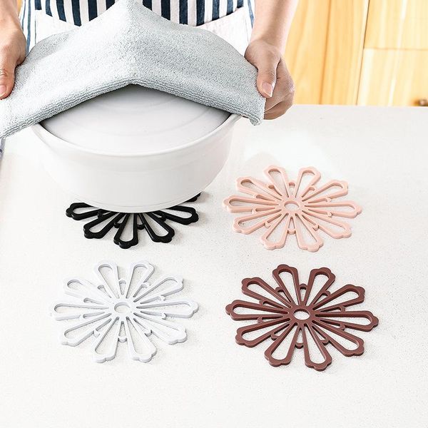 

mats & pads household non-slip table mat flower thickened plate buy one get heat insulation pad kitchen anti-scald pot