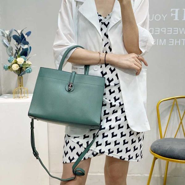 

luxury handbags leather women's fashion leather natural square 2021 msenger handbag leisure msenger 817