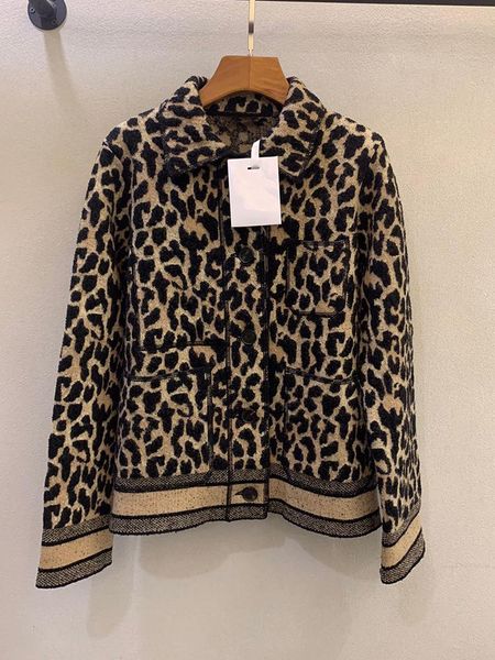 

women's jackets fashion knit wool blend ox horn-buttons leopard jacket women lapel striped hem classic pattern coat lady 2021, Black;brown