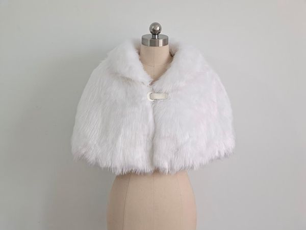 

wraps & jackets ivory women bolero faux fur warm coat winter shawl bridal elegant vintage, White