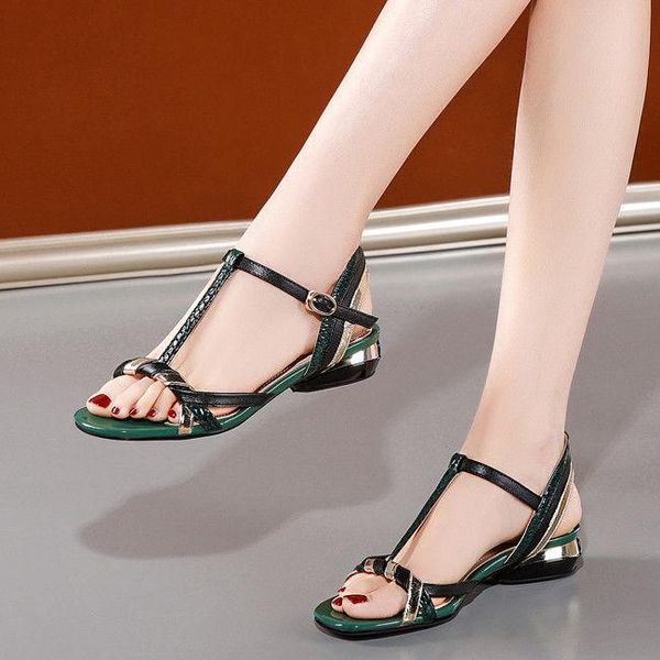 

sandals women flat bottom 2021 summer fashion color matching low heel buckle shoes, Black