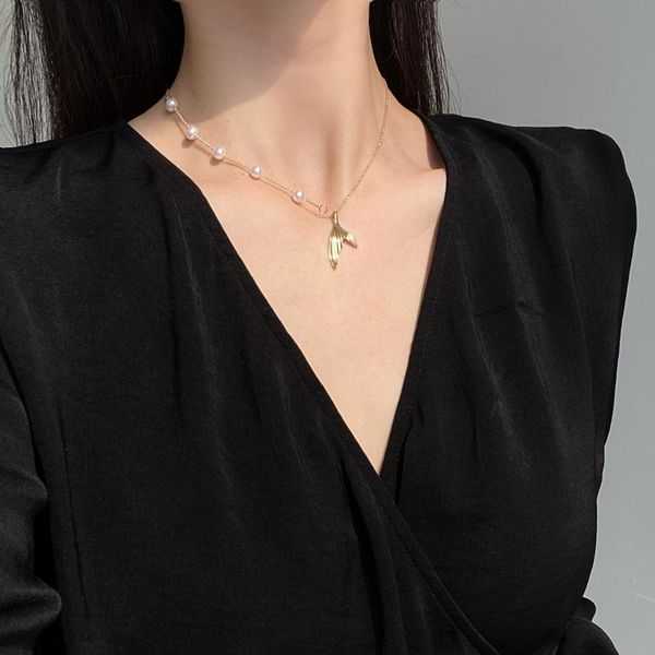 

pendant necklaces fashion personality necklace temperament pearl fairy fan fishtail collarbone chain web celebrity ie choker women jewelry, Silver