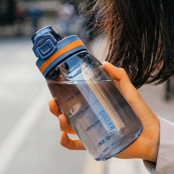 

water bottles & cages easy to clean carry leakproof good sealing bottle with lid for outdoor