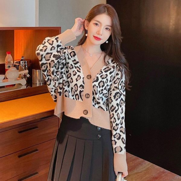 

women's knits & tees oversized cardigan vintage leopard knitted jumpers loose sweaters woman clothing 2021 spring autumn v-neck long sl, White