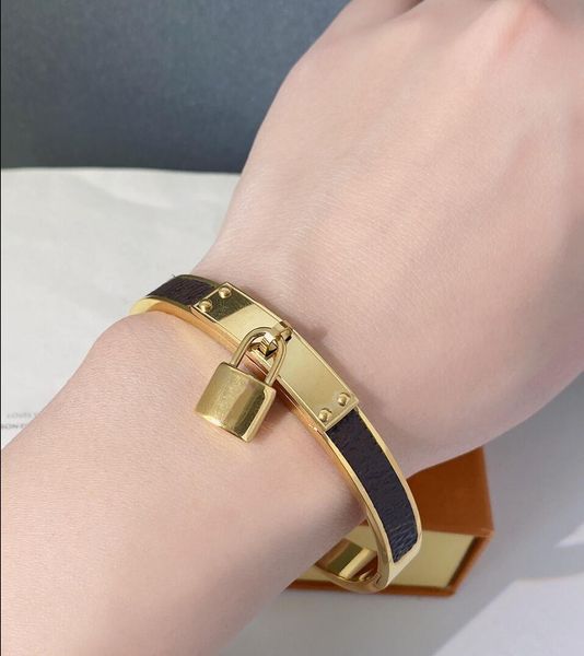 

europe america fashion style jewelry titanium steel lock charm leather bangle print letter pattern leathers bracelets, Black