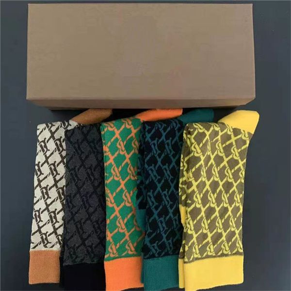 

regular letter printing stockings 5 colors boat socks leisure sports stocking ladies soft sock with box, Black