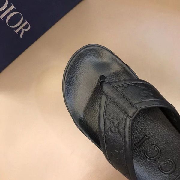 

2021 summer new men's slippers high end boutique upper exquisite embossing leisure loose comfortable summer must enter ysj, Black