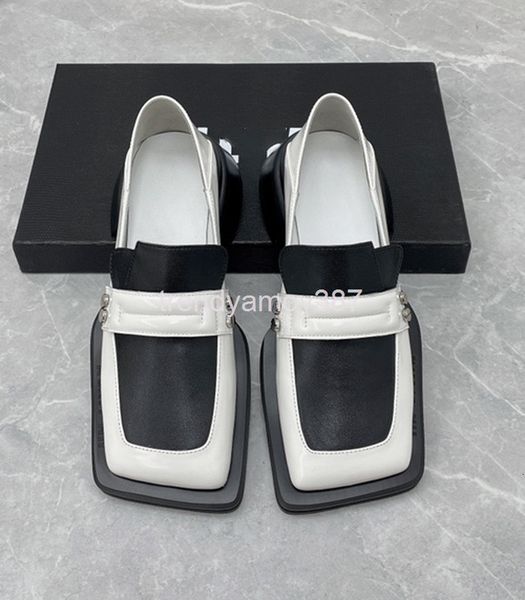 

dress shoes minority design early spring horizontal belt, nail and color matching single shoes, thick heel square head lefu one foot on, Black