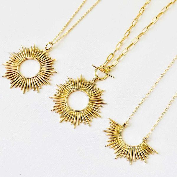 

sun shine women's necklace 18k gold chain with sweater in autumn and winter, Black