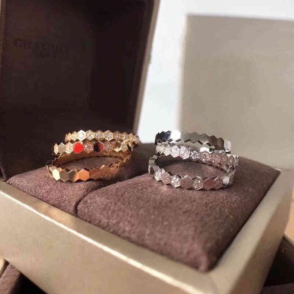 

european and american new honeycomb ring full of diamonds superimposed light luxury high-end, Slivery;golden