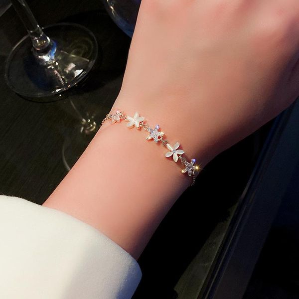 

golden electroplated cubic zirom opal flower bracelet for women korea's simple personality trendy chain fashion temperament link,, Black