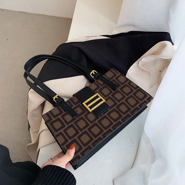 

fashion design handbag presbyopia luxury shoulder bag ladies high quality