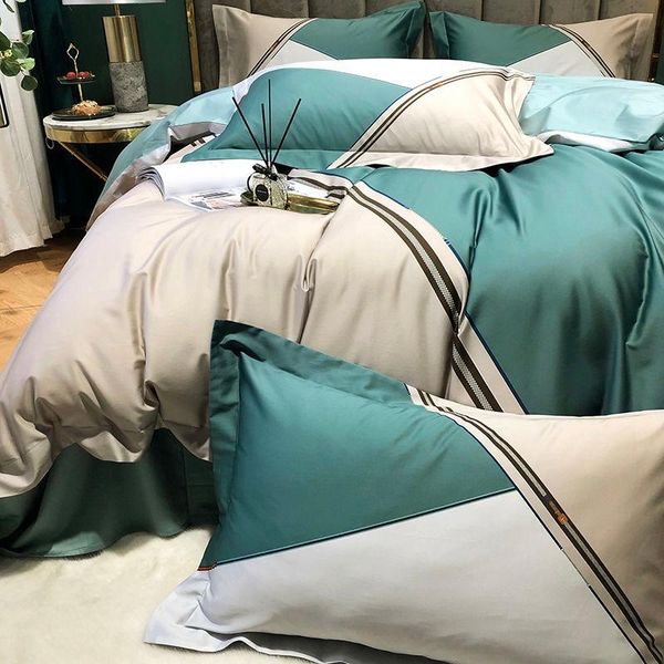 

bedding sets art contrast printing cotton bed four-piece simple nordic long-staple satin double sheet