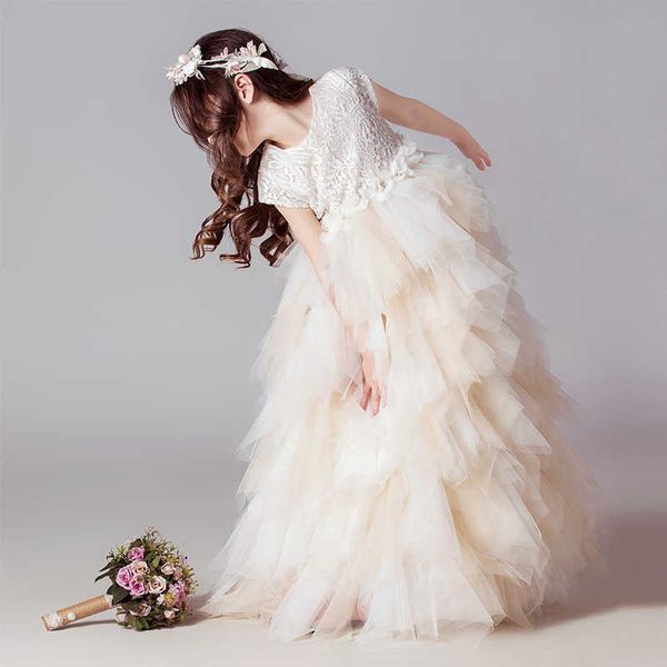 Ragazze Champagn Ball Gown per bambini Abito in pizzo a strati Flower Wedding Teenager Prom Vestido Clothes 210529