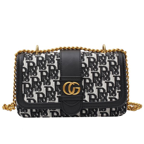 

70% off factory store 2021 fashion korean version single shoulder messenger bag simple chain foreign style small square bag net red texture