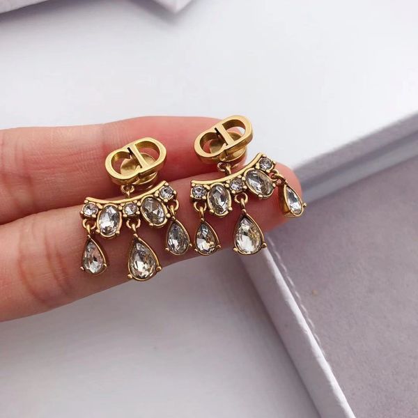 

2021 luxury designer jewelry family's new drop shaped tassel earrings, Silver