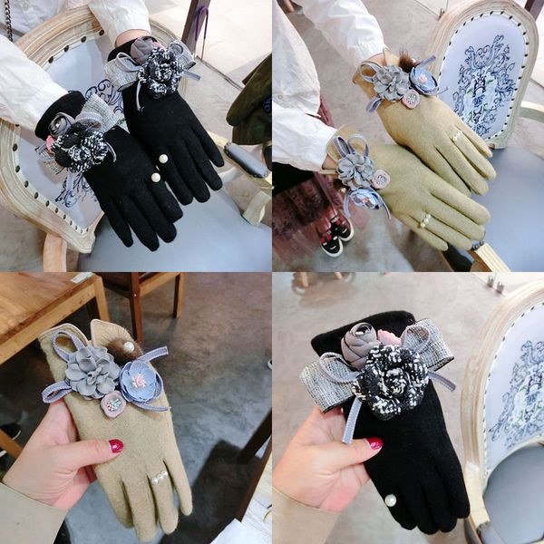 

gloves autumn and winter luxury korean version small fragrance flower bow bud silk ball thickened cashmere rabbit touch screen finger female, Blue;gray