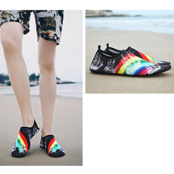 

fins & gloves sell breathable water shoes woman summer beach men wading slippers upstream aqua antiskid swimming socks