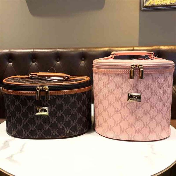 

wind pu shaped letter cosmetic cylinder new fashion large capacity travel portable storage bag