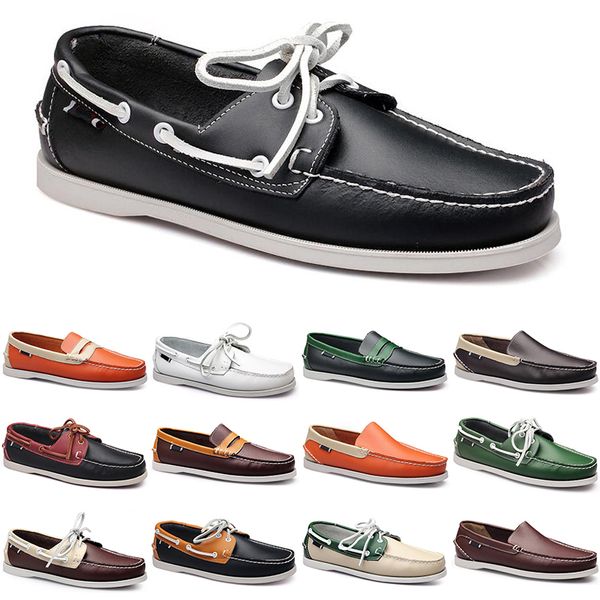 Mocassini Scarpe in pelle e tessuto Scarpe casual da uomo Sneakers Fondo basso Taglio classico Triple Scarpe eleganti nere Uomo Tr 18 s