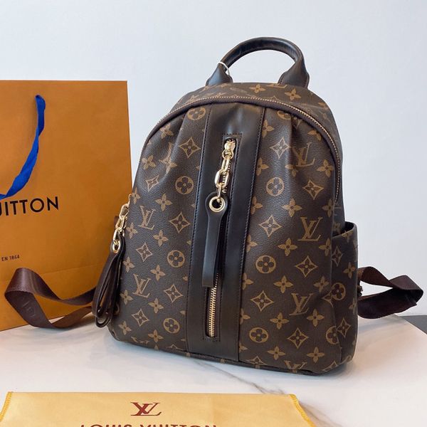 

luxurys designers bags women tote brand letter embossing genuine leather backpack style with original dust bag 07
