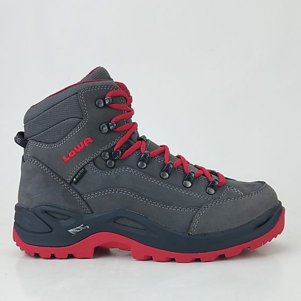 

mountaineering shoes women's high professional waterproof, breathable, non slip and wear-resistant outdoor mountaineering
