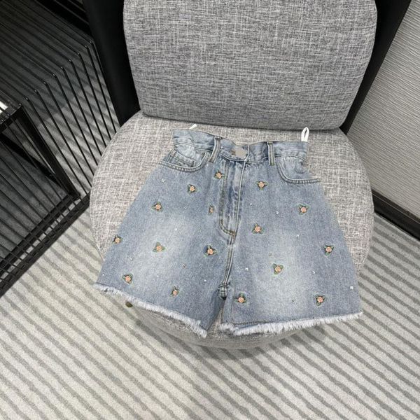 

summer women's sweet feng shui diamond flower embroidery loose high waist denim shorts jeans, Blue