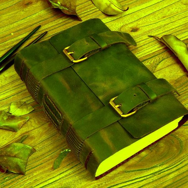 

original handmade cowhide creative notebook diary book retro hand stationery notepads, Purple;pink