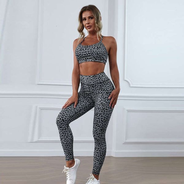 

large size tracksuits women's tight yoga 2-piece elastic fitness suit 261002, Gray