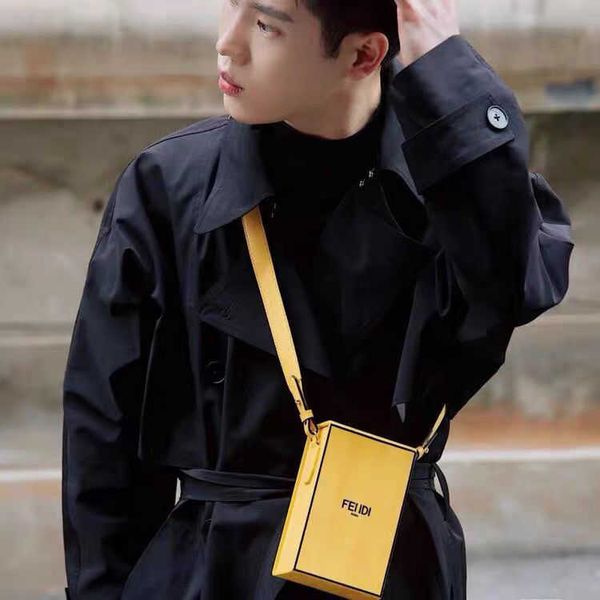 

wholesale box, small style men's square bag, one shoulder slanting cross luxuryss designerss yw