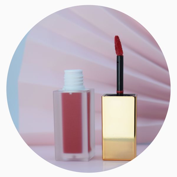 Lip Gloss DIY Matte Shade Tubo Brilhante Shimmer Shimmer Lustroso Liquido Batom Longo Durando Cosméticos Cosméticos Venda Maquiagem para Lips Gold Square Tube
