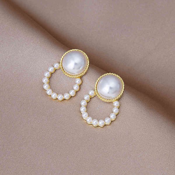 

925 gentle pearl circle 925 silver needle short small fragrance temperament lady earrings